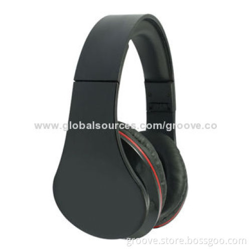 On-ear Heavy Bass Headphones in Black from Shenzhen Factory, 32 Ohms Impedance